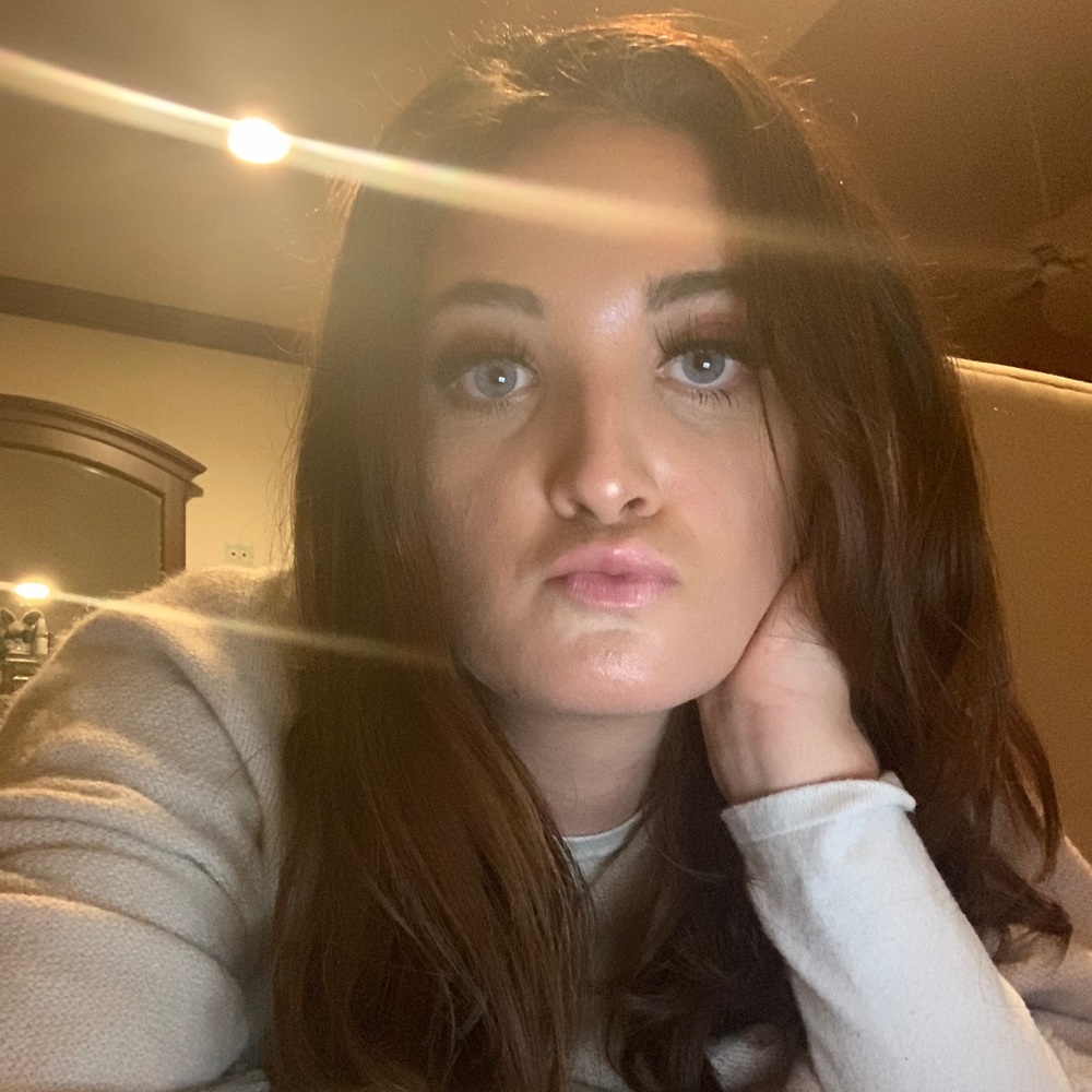 Meet your Posher, Isabella